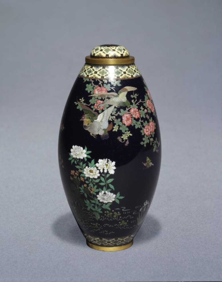 Lidded Vase with Hawk and Flower Motifs, Victoria and Albert Museum
