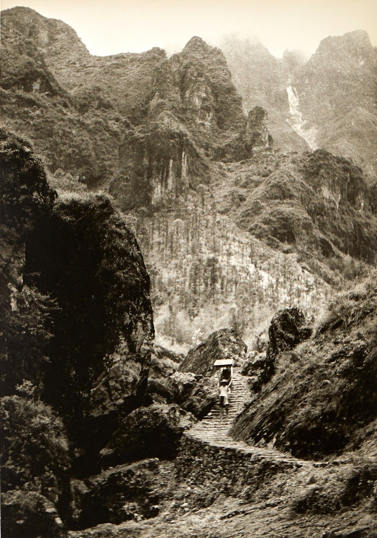 Chin San Long Photograph Mountain Staircase