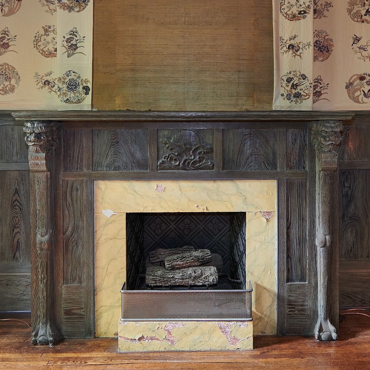 John Bradstreet Room Paneling, Mantle, & Ceiling