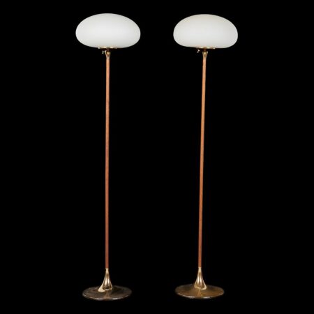 Pair of Laurel Lamp Co. Lamps